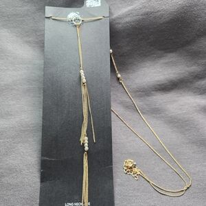 Elegant Gold Necklace